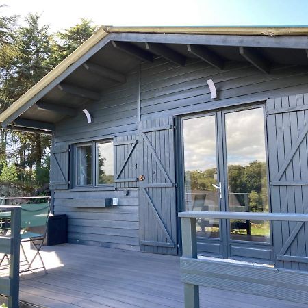 Scorfel Lodge, Northwood, Bain Nordique, Terrasse トレガステル エクステリア 写真